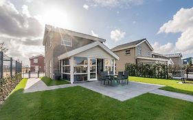 Nautic Rentals - Marinapark Oude-Tonge